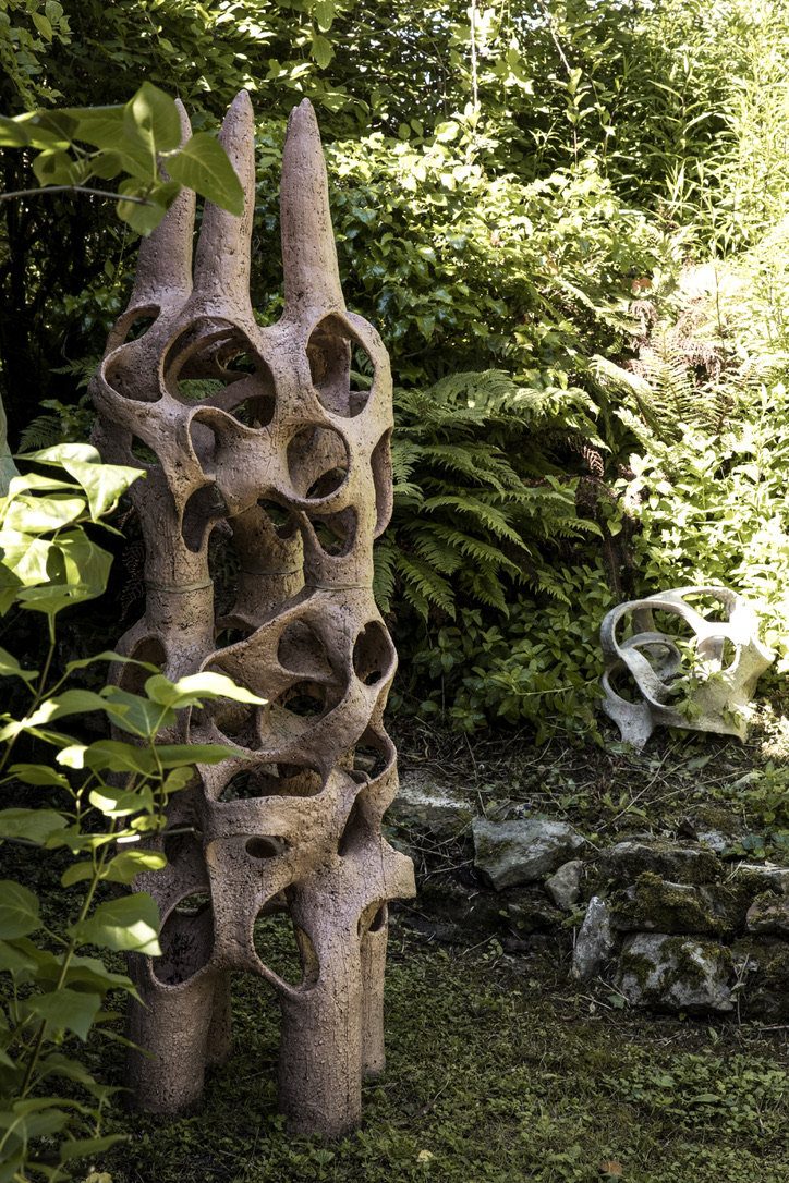 "Château Rose" sculpture
