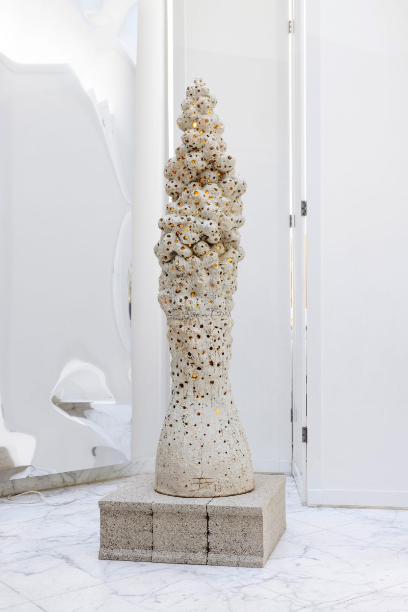 "Morilles" lamp totem