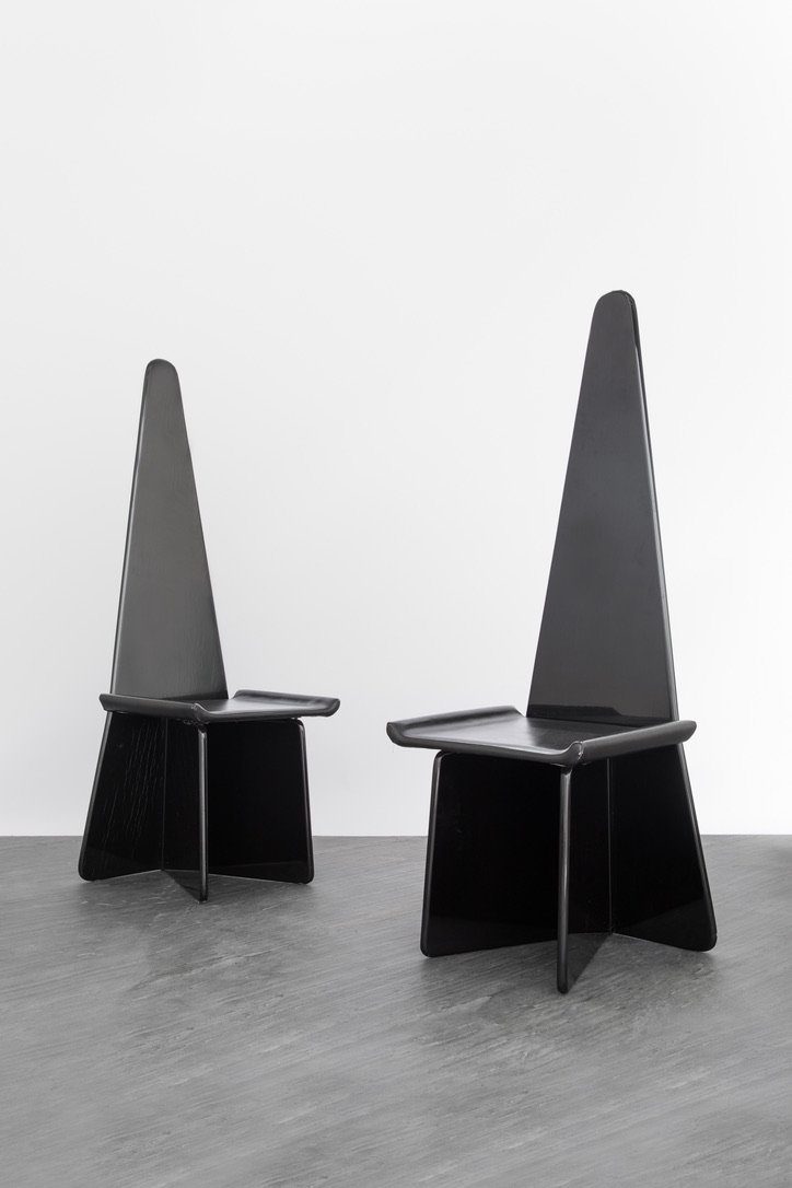 Set of 6 sculptural chairs