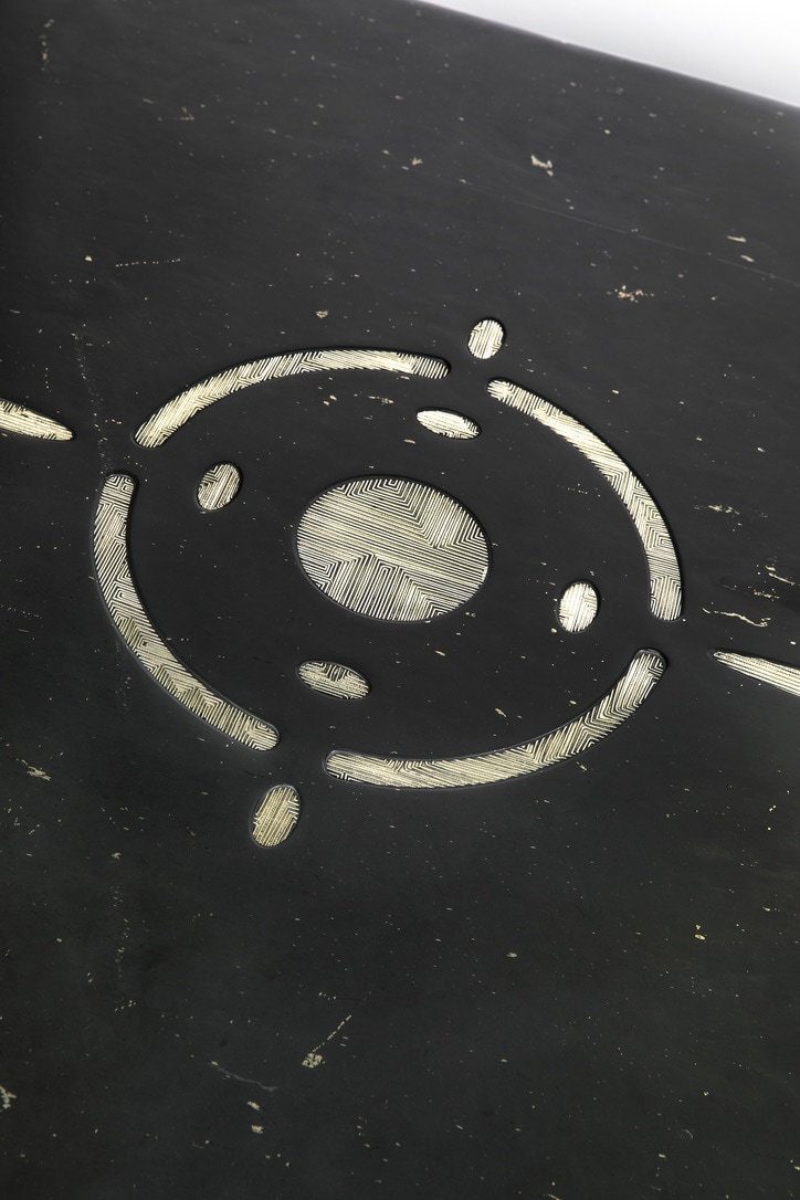 "Sidéral" dining table