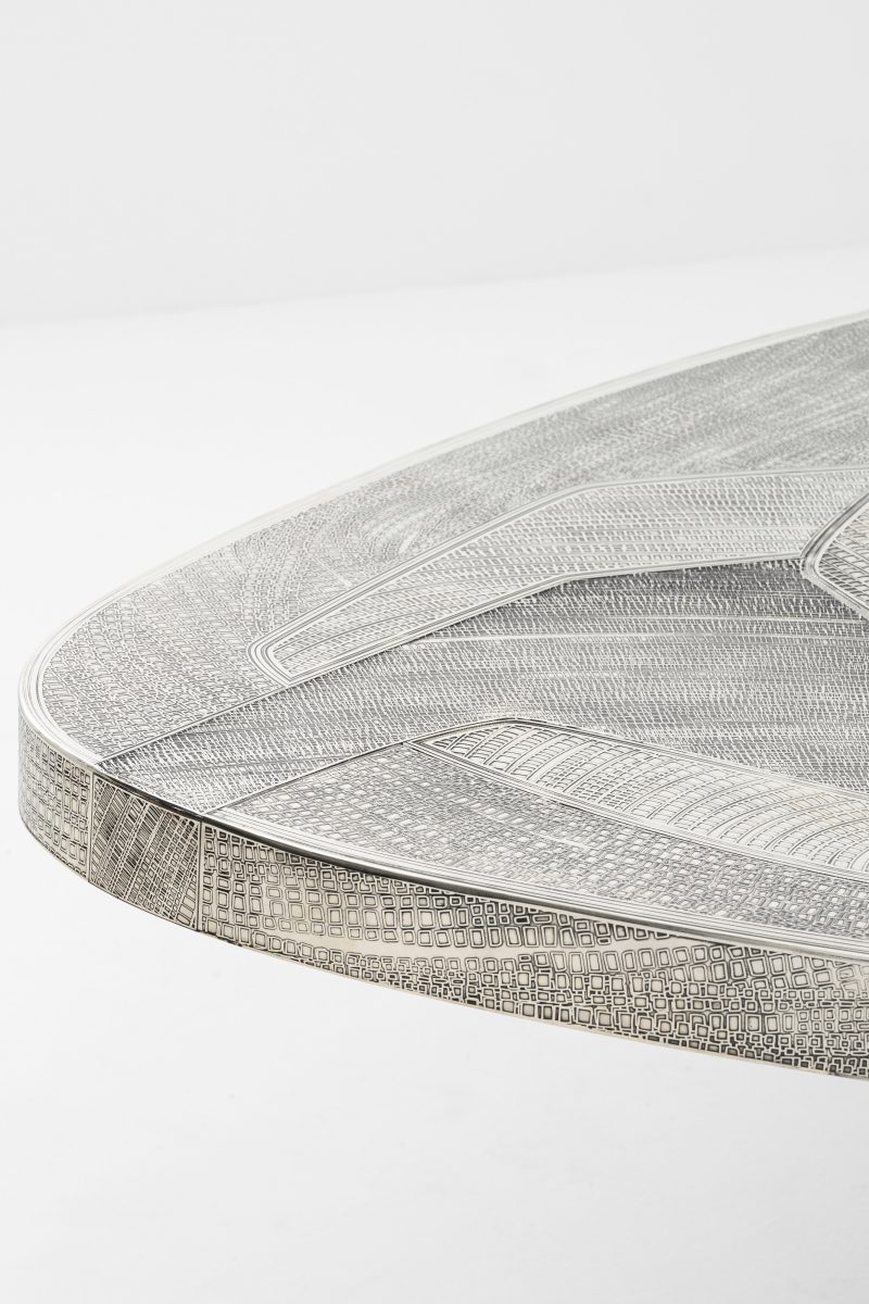 "Tetra"  table