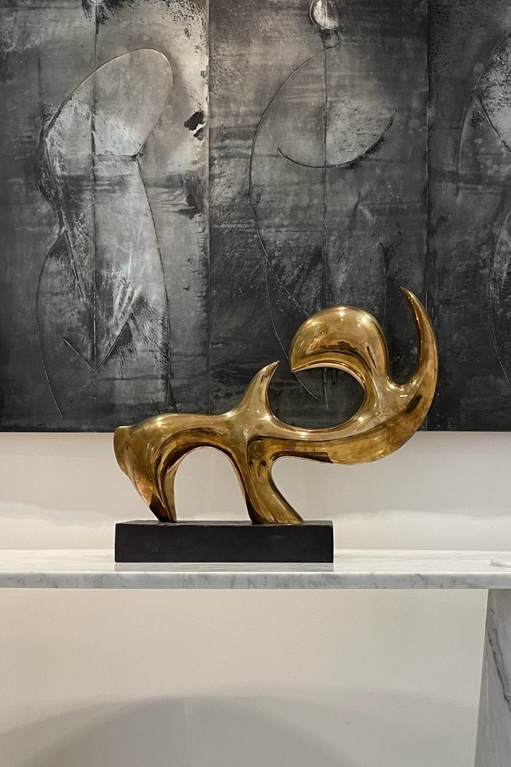 "Rhino" sculpture