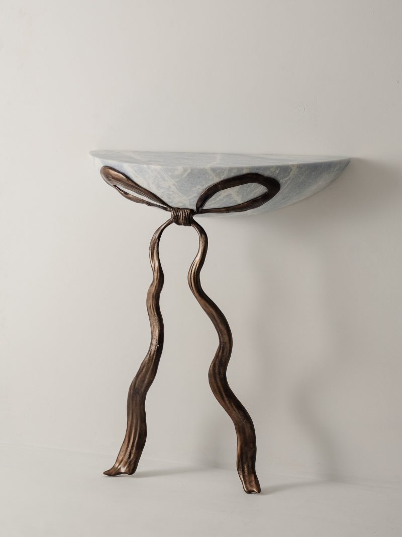 "Chère enfant gâtée" console