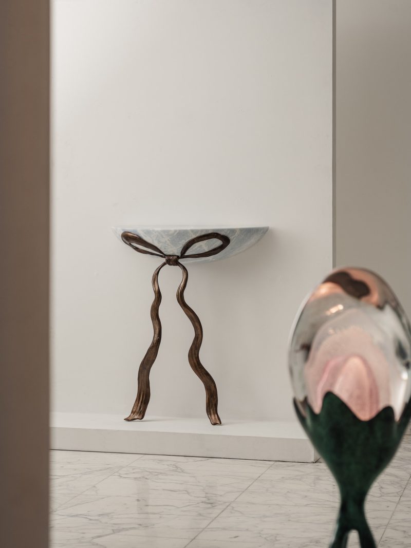 "Chère enfant gâtée" console