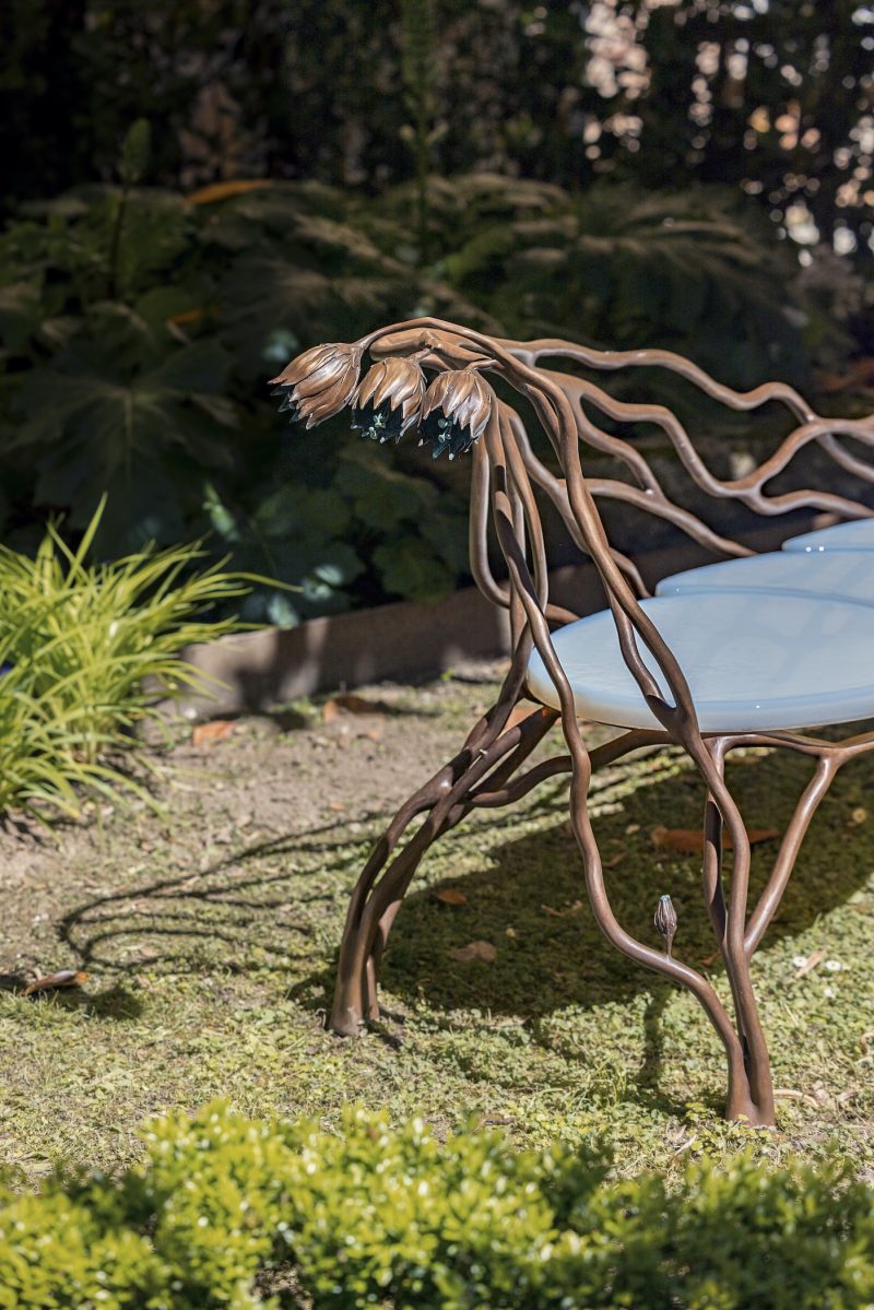 "Queen of the Night" bench