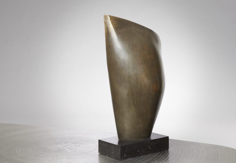 "Le Chevalier" sculpture