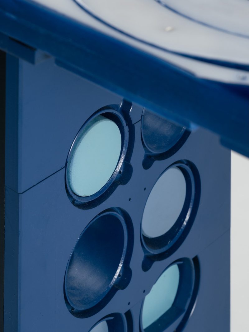 "Flor y Mar" console