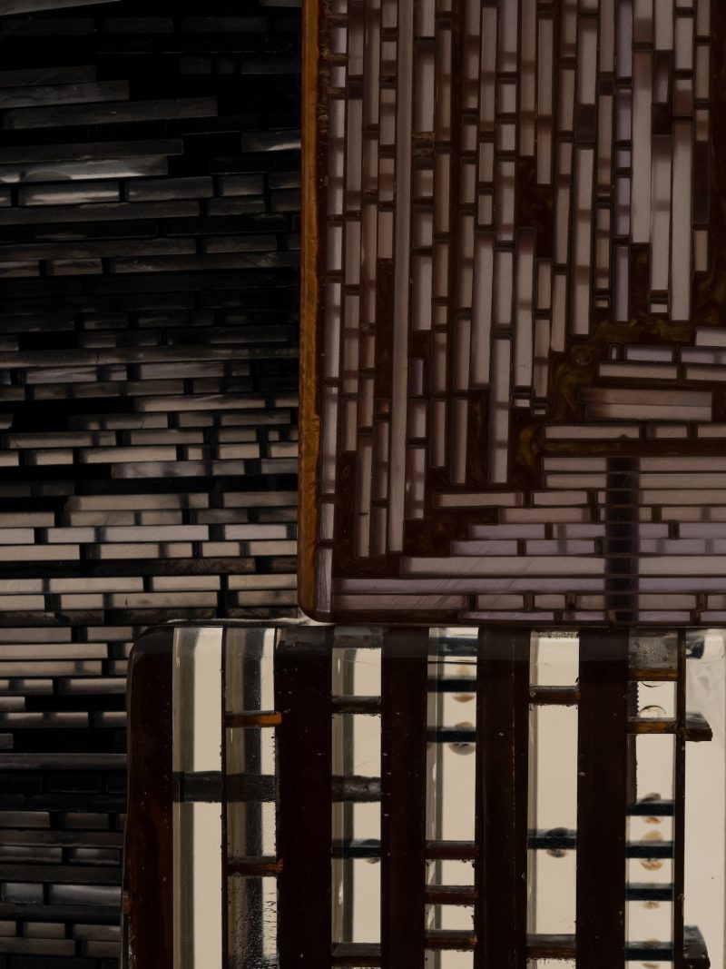 "Samouraï Noir et Or" totem