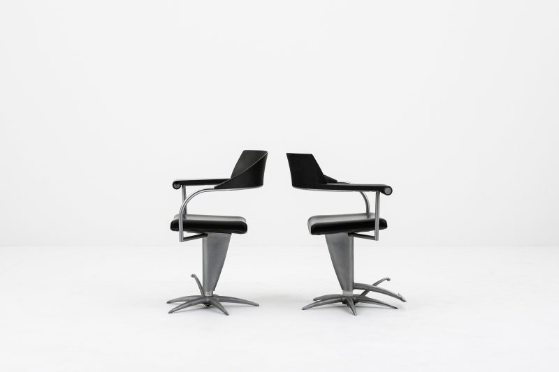 “Techno” pair of barber chairs