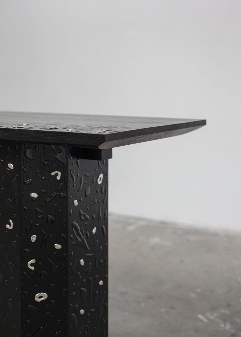 Console 01