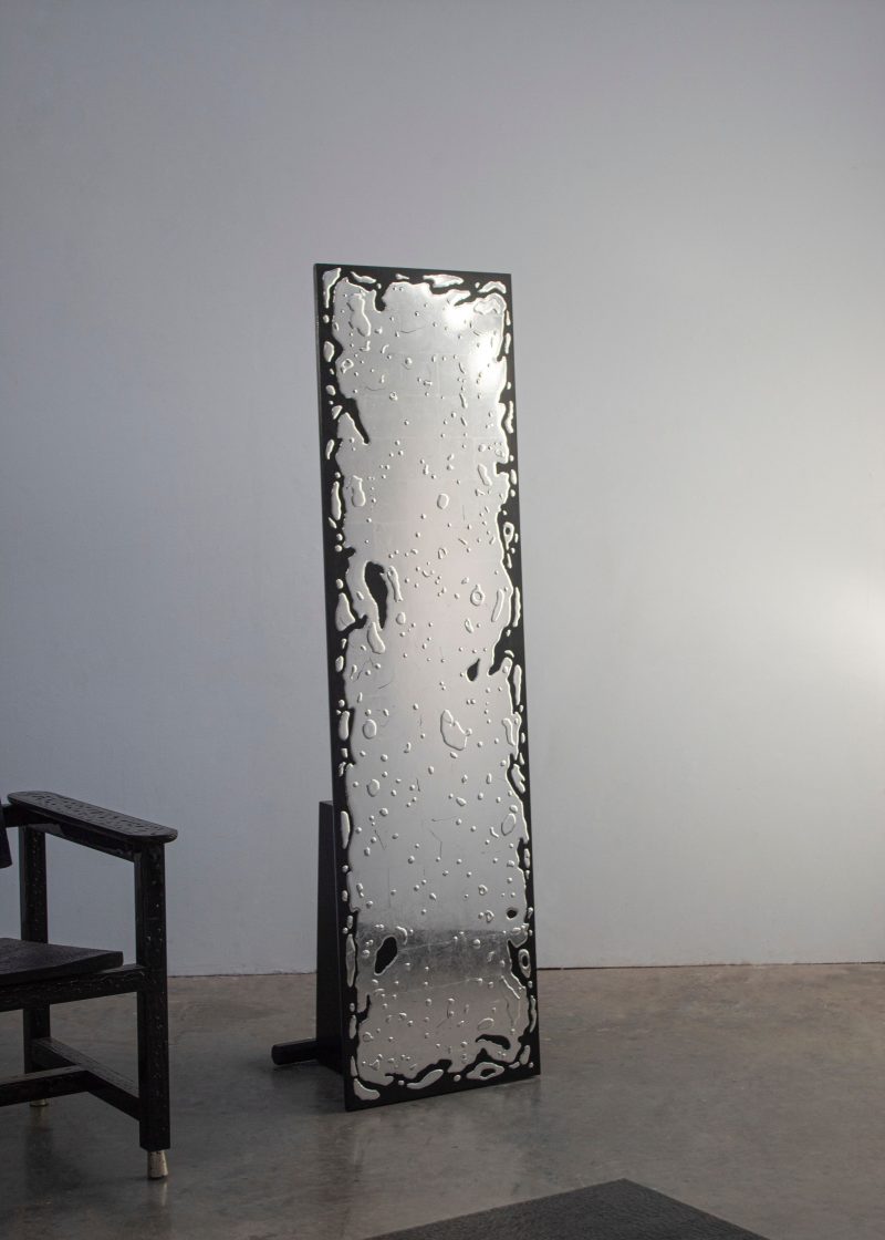 Standing Mirror 01