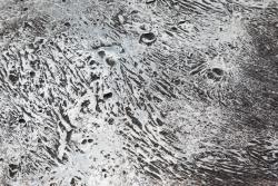 "Lunaire" table