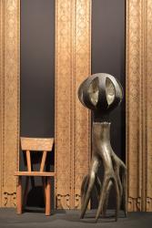 "La Voyante" sculpture
